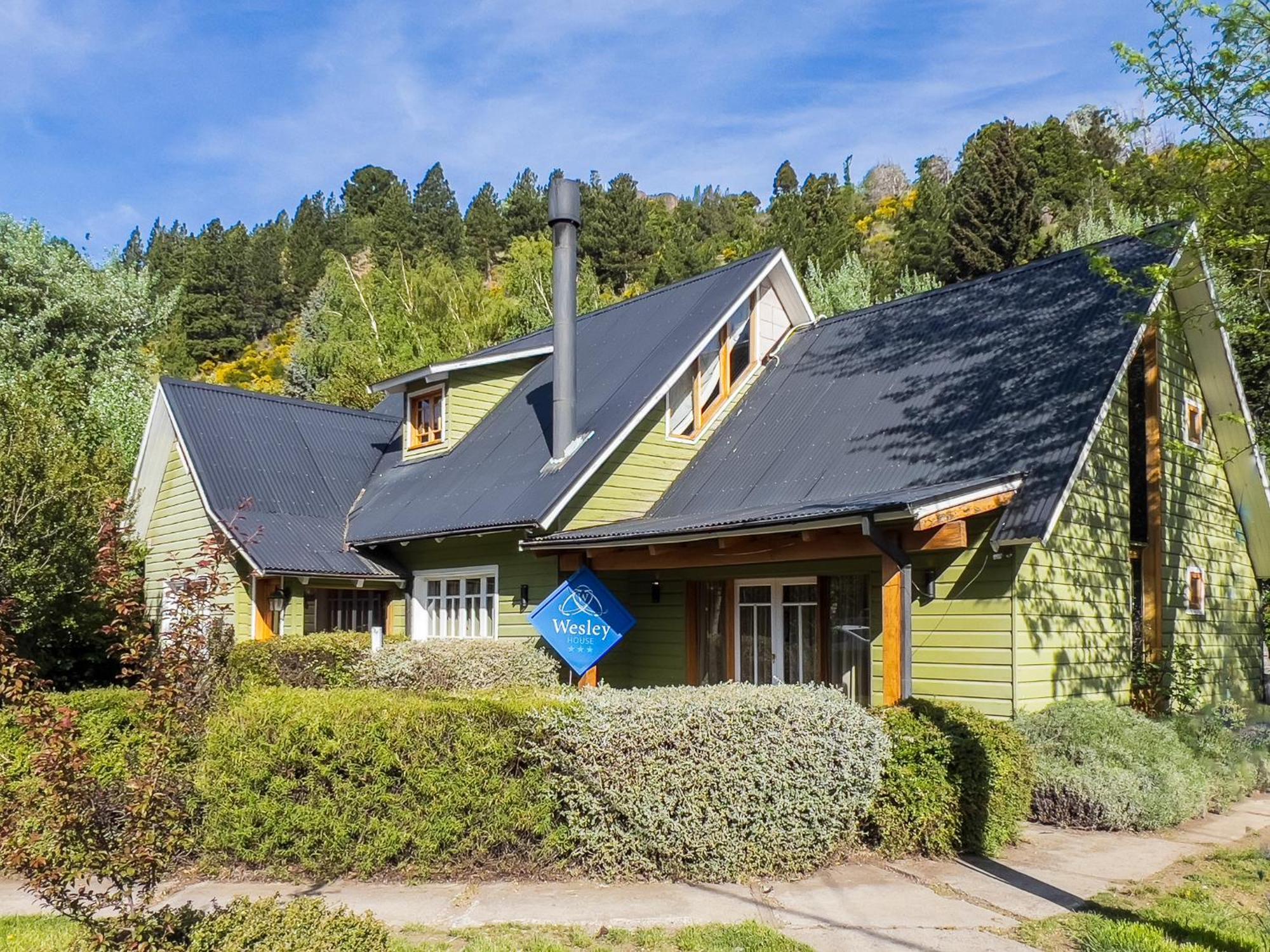 Wesley House Hosteria Boutique San Martín de los Andes Exteriör bild