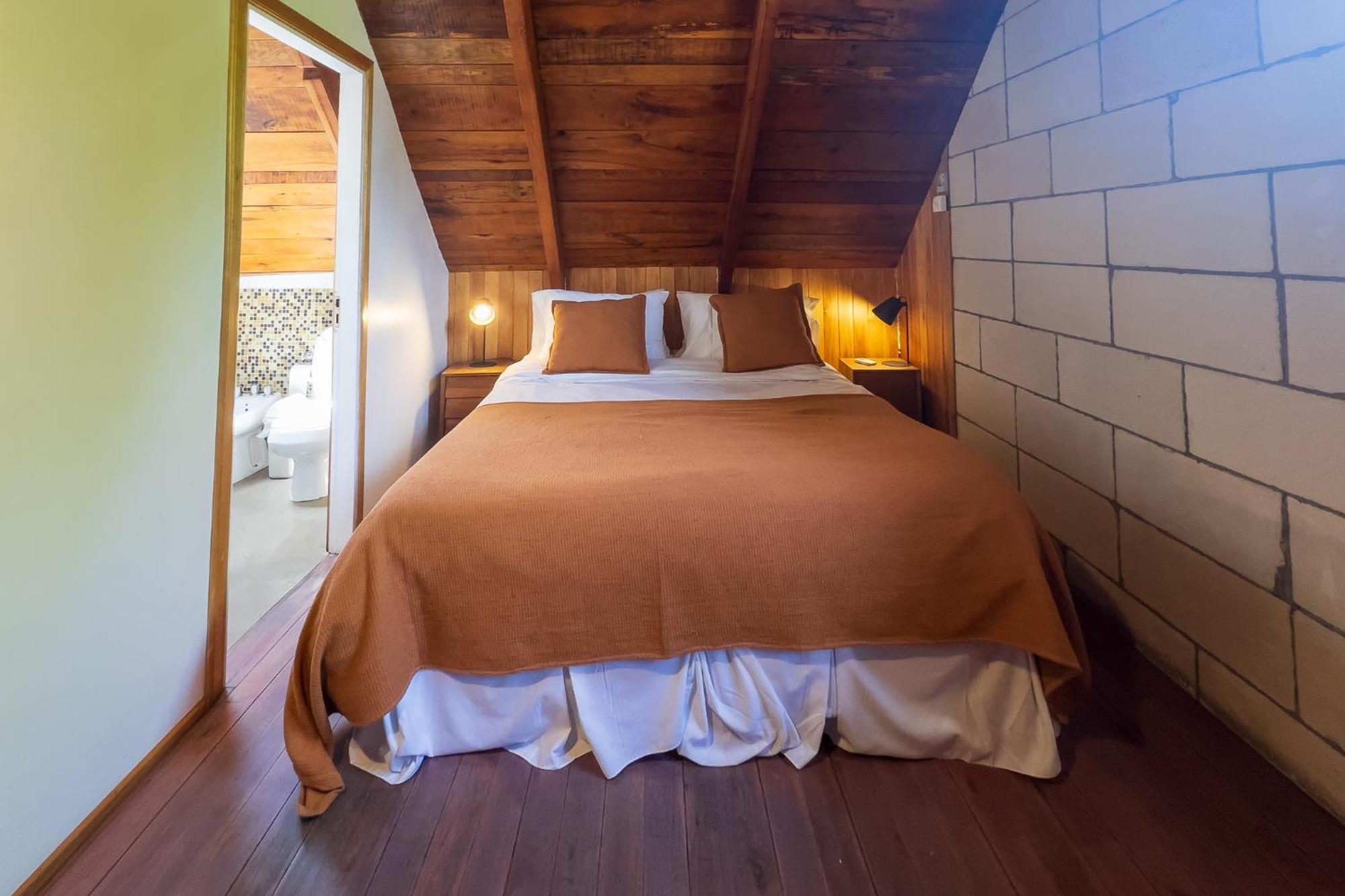 Wesley House Hosteria Boutique San Martín de los Andes Exteriör bild