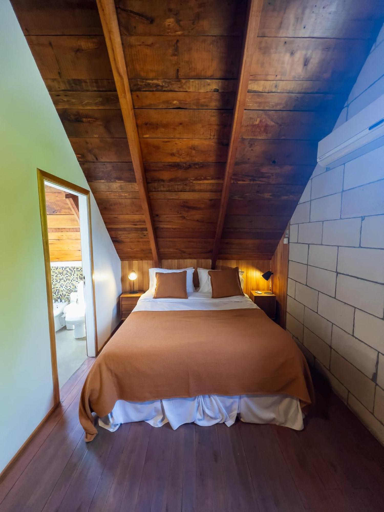 Wesley House Hosteria Boutique San Martín de los Andes Exteriör bild